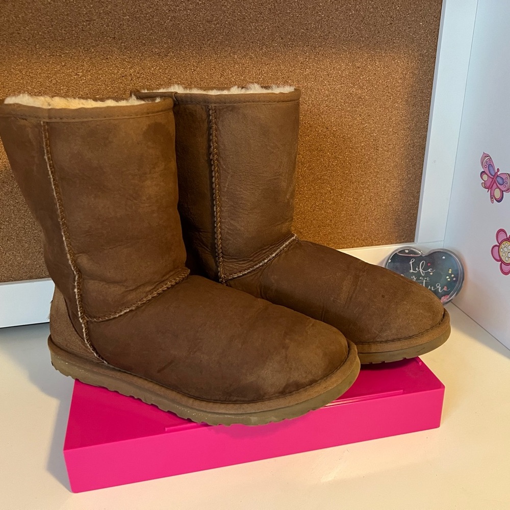 Ugg boots Women size 9